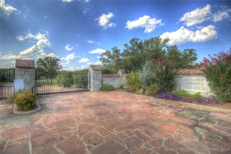 714 S 275th Ave W, Sand Springs, OK 74063