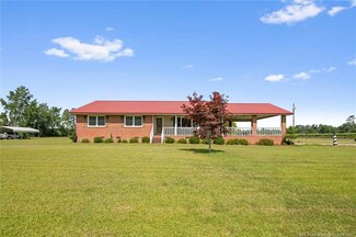 1411 Scott Currie Rd, Raeford, NC 28376