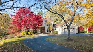 17128 Northbrook Trail, Chagrin Falls, OH 44023