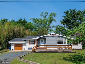 7802 Gary Ln, Severn, MD 21144