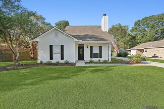 7541 Hickory Ridge Dr, Denham Springs, LA 70706