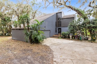 41235 Silver Dr, Umatilla, FL 32784