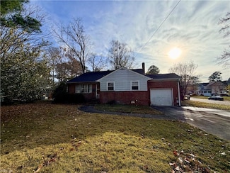 4125 Edinburgh Dr, Virginia Beach, VA 23452