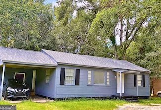 2406 Oxford Dr, Valdosta, GA 31602
