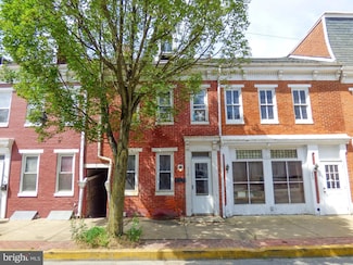 556 S Queen St, York, PA 17403