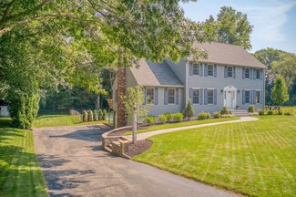 14 Bittersweet Ln, South Hamilton, MA 01982