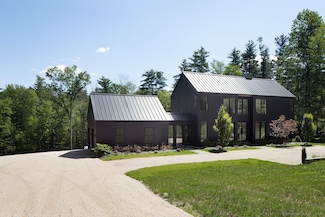 36 Old Turnpike Rd N, Canaan, CT 06018