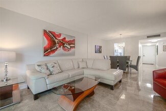4850 NW 29th Ct Unit 326, Lauderdale Lakes, FL 33313