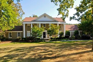 26 Pebble Beach Dr, Little Rock, AR 72212