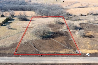 Lot 8 235th St, Tonganoxie, KS 66086