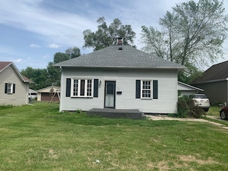 122 Portland Ave, Oglesby, IL 61348