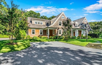 2 Hannahs Ct, Southampton, NY 11968