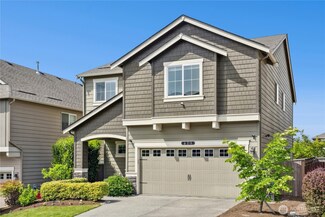 425 203rd St SW, Lynnwood, WA 98036