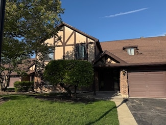 1757 Plymouth Ct Unit C, Wheaton, IL 60189