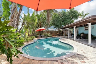 4400 NE 13th Ave, Oakland Park, FL 33334
