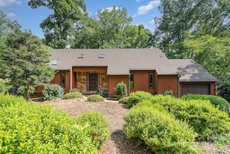 1601 Wandering Way Dr, Charlotte, NC 28226