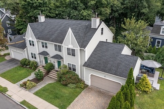 148 Norwood Ave, Newtonville, MA 02460