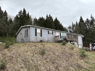 534 Dune Way, Lyndonville, VT 05851