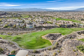 1320 Enchanted River Dr, Henderson, NV 89012