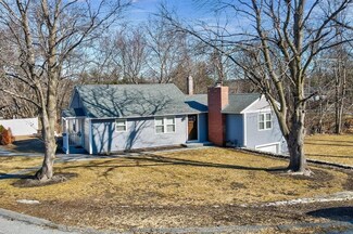 11 Sharon Ave, North Chelmsford, MA 01863