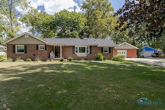 340 Park Dr, Luckey, OH 43443