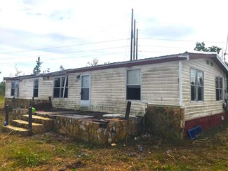 5121 E 11th Ct, Panama City, FL 32404