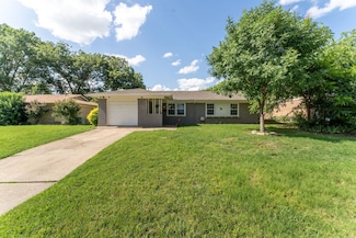 8820 Guadalupe Rd, Fort Worth, TX 76116