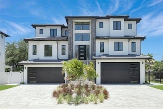 6012 Kipps Colony Dr E, Gulfport, FL 33707