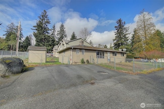 4804 S 166th St, Seatac, WA 98188