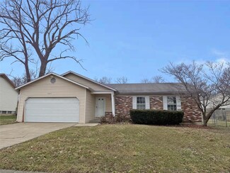 11675 Helenoak Dr, Florissant, MO 63033