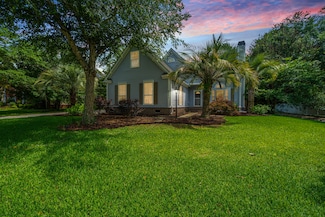 2031 Thornhill Dr, Summerville, SC 29485