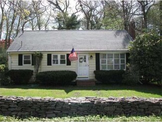 290 South St, West Bridgewater, MA 02379