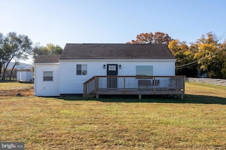 2290 Newtown Rd, Elkton, VA 22827