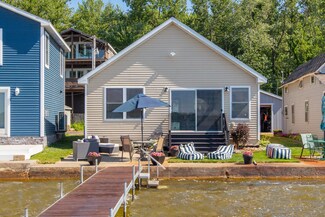 33433 Tice Rd, Eau Claire, MI 49111