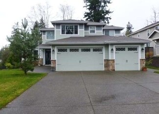 2405 St Andrews Ln, Steilacoom, WA 98388