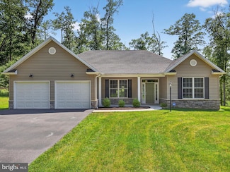 2400 Mockingbird Dr, Harrisburg, PA 17112