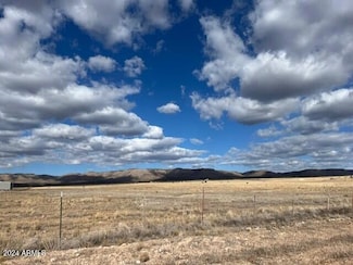 303-05-153 Parcel -- Unit F, Paulden, AZ 86334