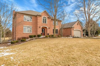 7N395 Ridge Line Rd, Saint Charles, IL 60175