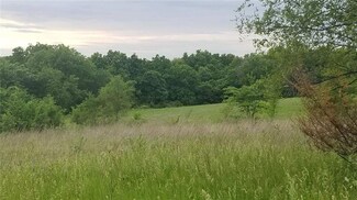 0002 145th Ln, Earlham, IA 50072