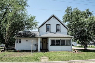 808 Franklin Ave, Wabasha, MN 55981