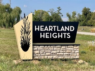 1382 Foxtail Dr, Fairfax, IA 52228