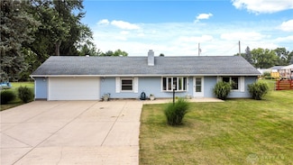 445 W Kessler Cowlesville Rd, Tipp City, OH 45371