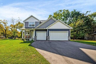 209 73rd Way N, Brooklyn Park, MN 55444