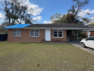 903 Arnau St, Vidalia, GA 30474