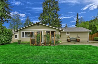 14237 82nd Ave NE, Kirkland, WA 98034