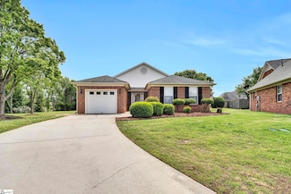 106 Periwinkle Place, Moore, SC 29369