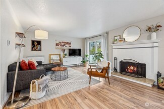 5601 California Ave SW Unit 205, Seattle, WA 98136