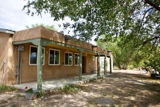 30 La Puebla Rd, Espanola, NM 87532