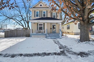 238 Houston St, Saint Charles, MO 63301