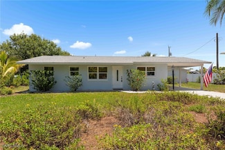 20681 Coconut Dr, Estero, FL 33928